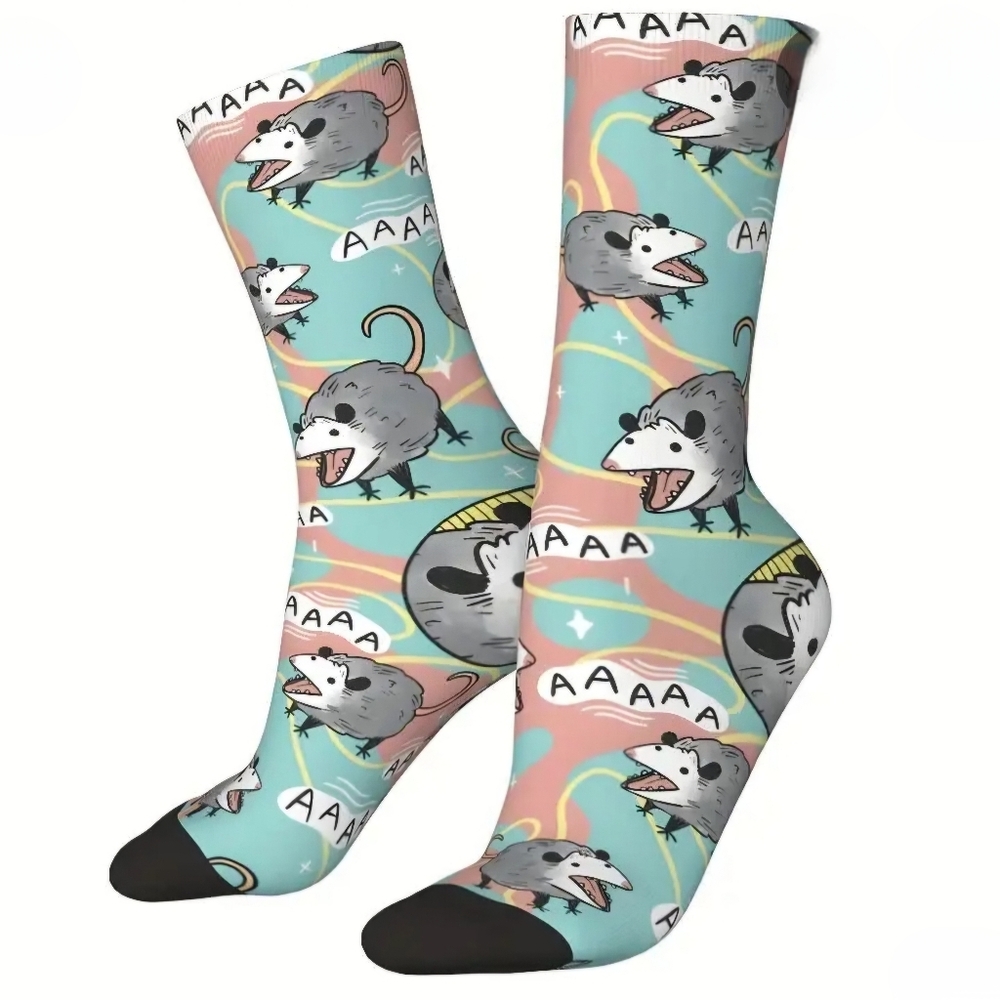 💰 $1 w/bundle - 🆕️ One Size Adult Novelty Socks Screaming Opossum NWT